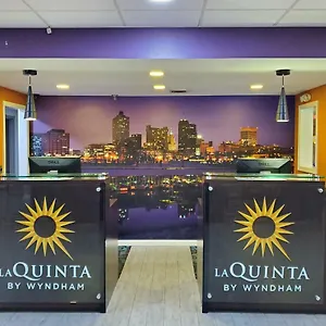 La Quinta By Wyndham Airport Graceland Memphis